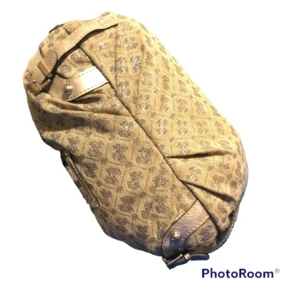 (1514) Vintage Guess Hobo Handbag with Matching Trifold Wallet Bundle - Picture 3 of 10